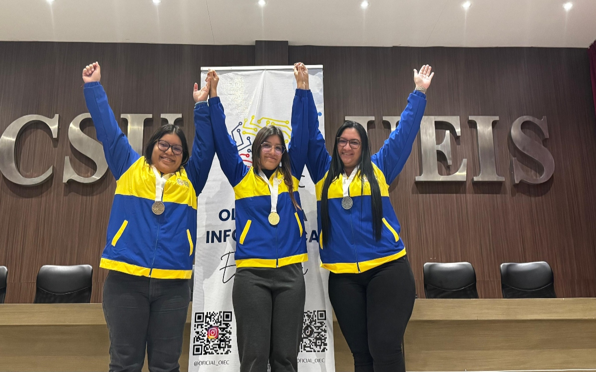 ITB gana medalla oro en la Olimpiada Informática Ecuatoriana Universitaria