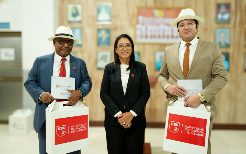 Brindis por la ciencia, la educación y la unión institucional.