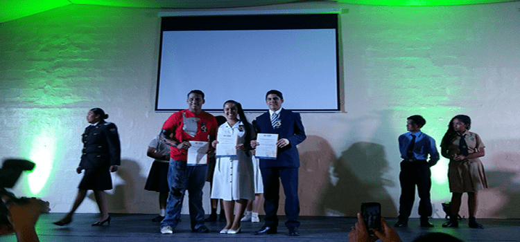 ITB APOYA LABOR EDUCATIVA QUE REALIZA LA POLICIA NACIONAL DEL ECUADOR.