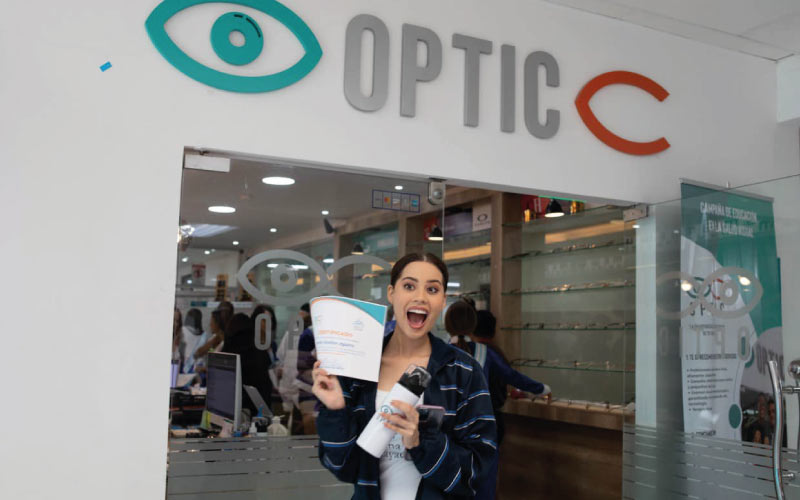 Candidatas a reina de Guayaquil visitaron las instalaciones del ITB