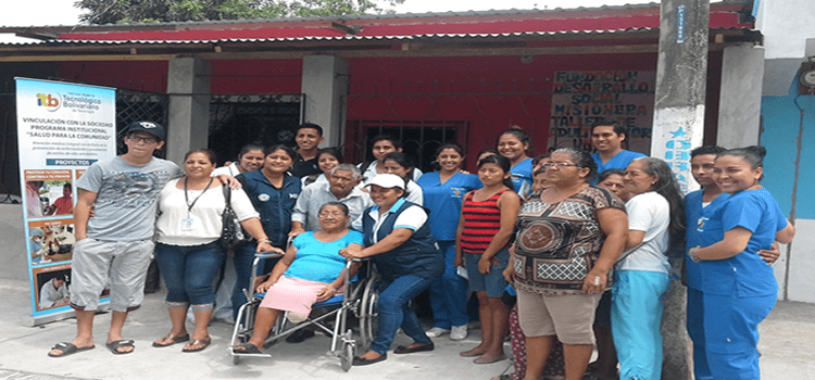 ITB BRINDO ATENCIÓN GERONTOLOGICA LA COMUNIDAD DEL GUASMO SUR.