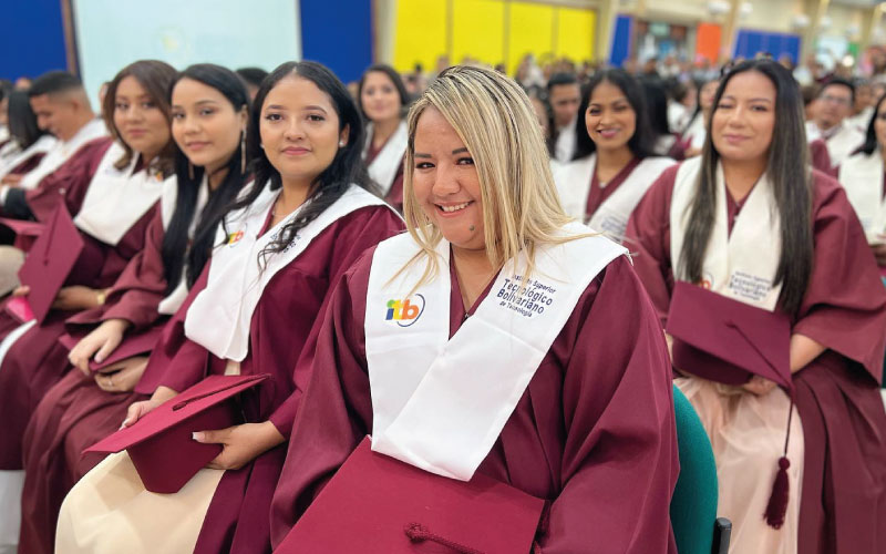 Tercera jornada de la ceremonia de graduación Momentos de felicidad y entusiasmo fue lo que se vivió durante la última jornada de graduación