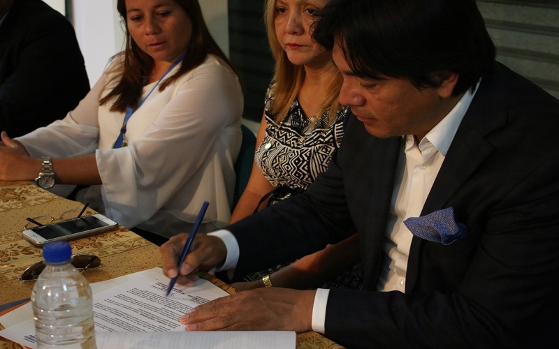 El ITB firmó convenio con el Sindicato General de Empleados del Banco de Guayaquil