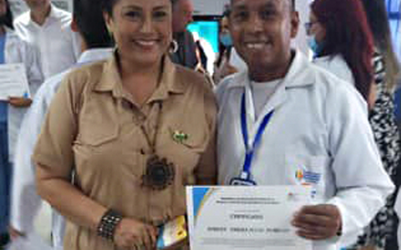 Como parte de su proceso académico, los estudiantes de Tecnología Superior en Optometría participaron de la Misión Humanitaria de Estrabismo