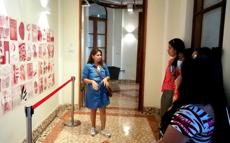 Estudiantes del segundo nivel de la carrera Tecnología Superior en Guía Nacional de Turismo visitaron el Museo del Cacao en Guayaquil
