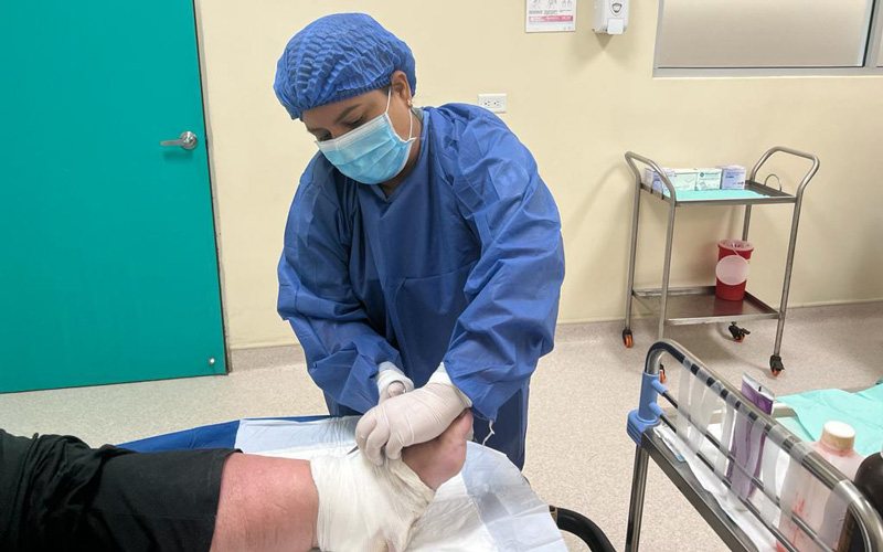 Estudiante de Podología realiza prácticas preprofesionales en un Centro de Salud