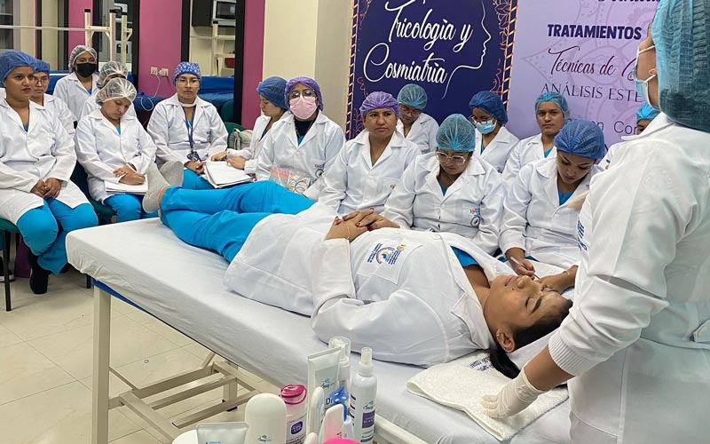 En ITB contarás con laboratorios totalmente equipados, con tecnología de vanguardia