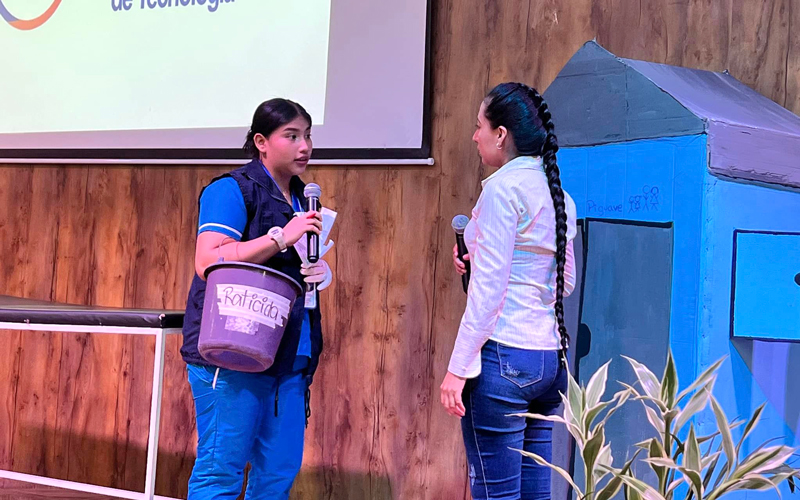 Estudiantes del ITB presentan obras de teatro sobre las enfermedades invernales