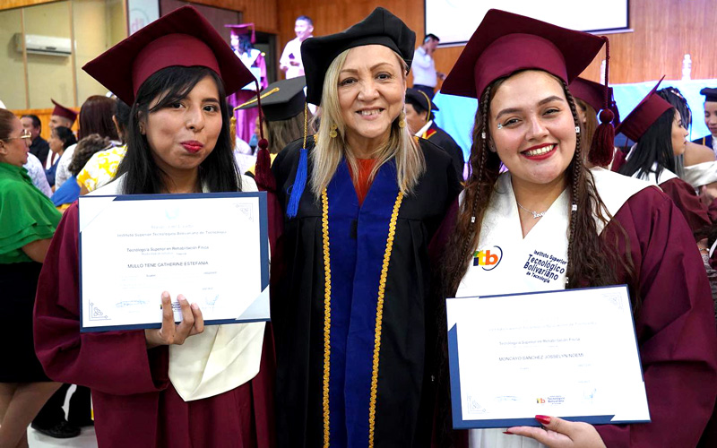 97 nuevos técnicos y tecnólogos se incorporaron en ITB