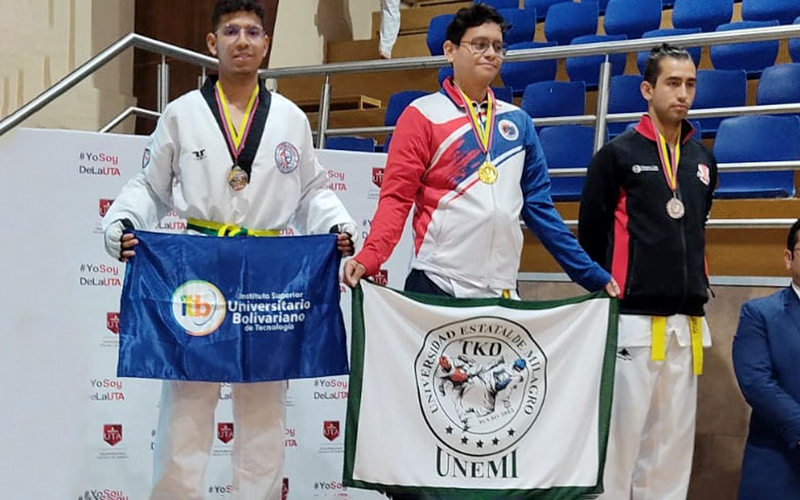 Estudiante del ITB logra dos medallas en campeonato nacional de taekwondo