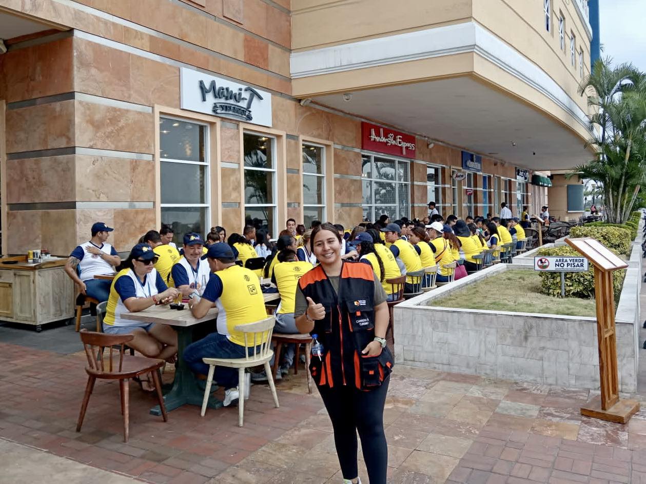 Estudiantes de la carrera Guía Nacional de Turismo realizaron una visita cultural a participantes del ELAC del Ecuador 2023