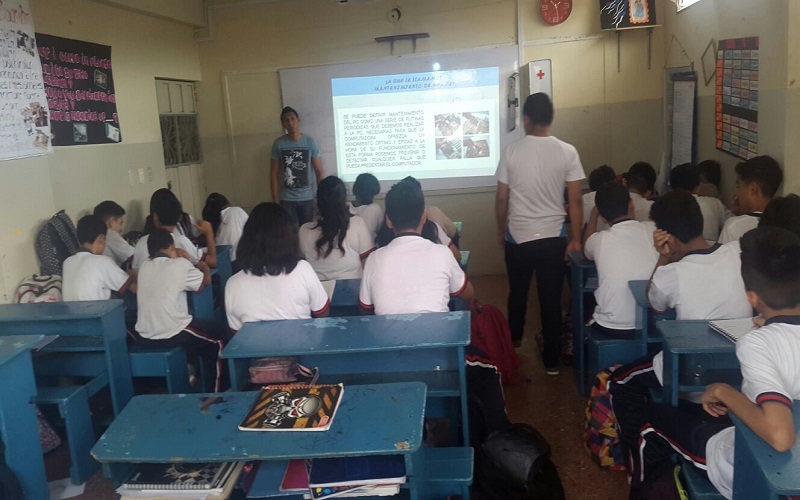 PROYECTO DE CAPACITACIÓN A LA COMUNIDAD