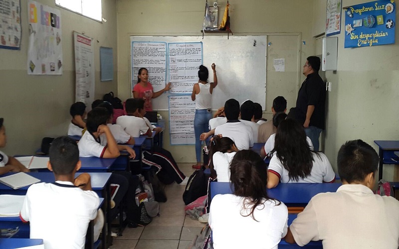 PROYECTO DE CAPACITACIÓN A LA COMUNIDAD