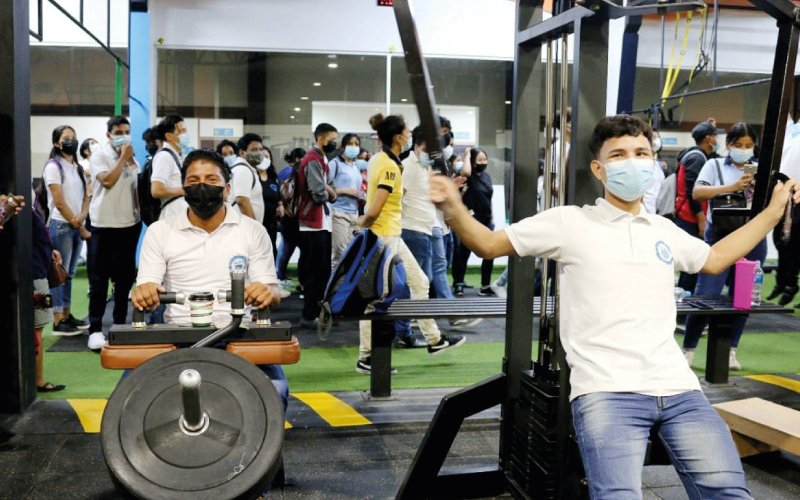 Estudiantes de bachillerato visitan nuestras instalaciones