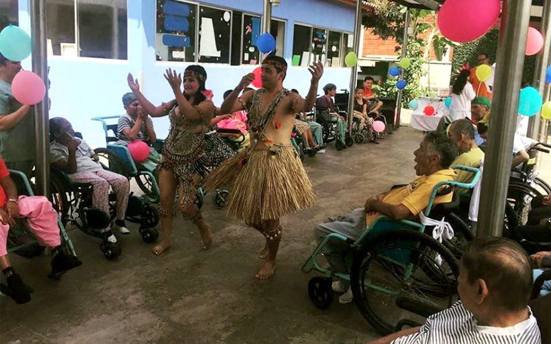 Prácticas de estudiantes de la carrera Tecnología Superior en Atención Integral a Adultos Mayores