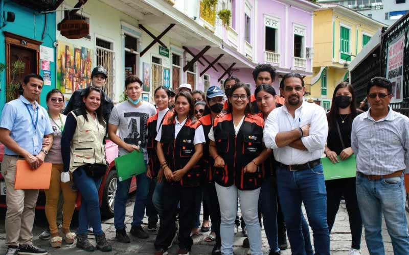 Estudiantes del quinto nivel de la carrera Tecnología Superior en Turismo