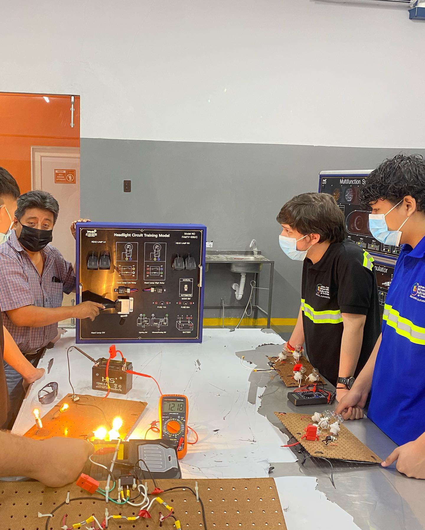 TECNOLOGÍA SUPERIOR EN MECÁNICA AUTOMOTRIZ