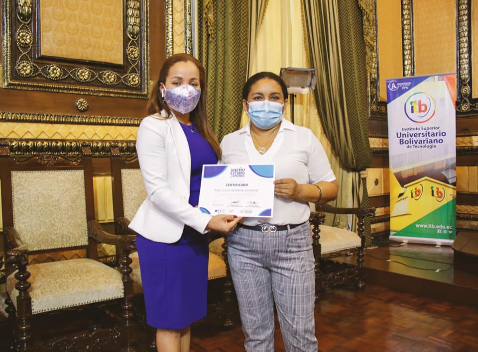 500 nuevos estudiantes iniciaron clases en la carrera de Técnico Superior en Enfermería en la familia bolivariana