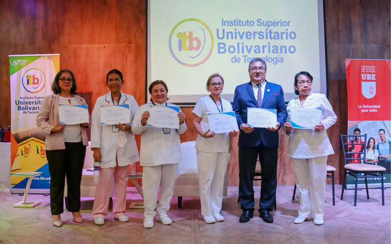 Todo un éxito fue el conversatorio de la Semana Mundial de la Lactancia Materna