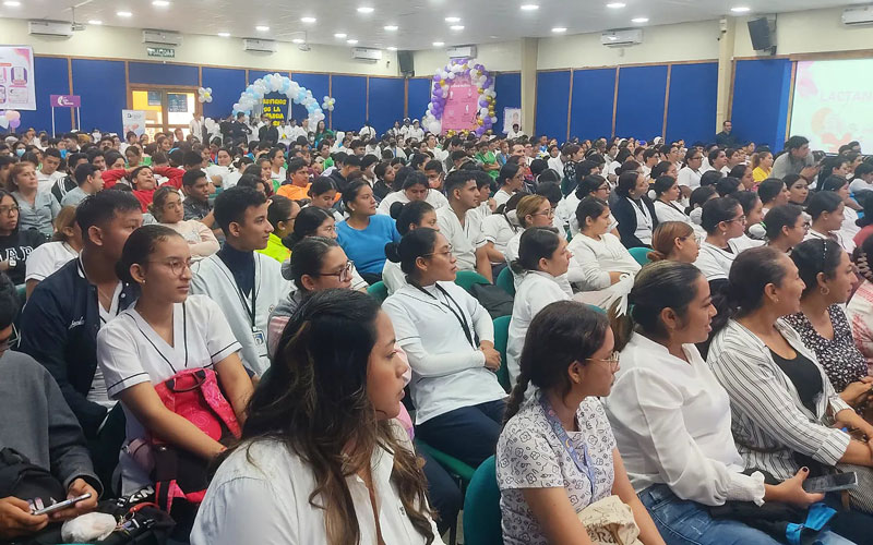 Todo un éxito fue el conversatorio de la Semana Mundial de la Lactancia Materna