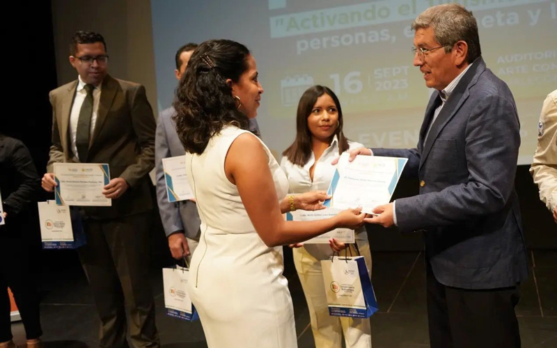  I Simposio "Activando el turismo" 