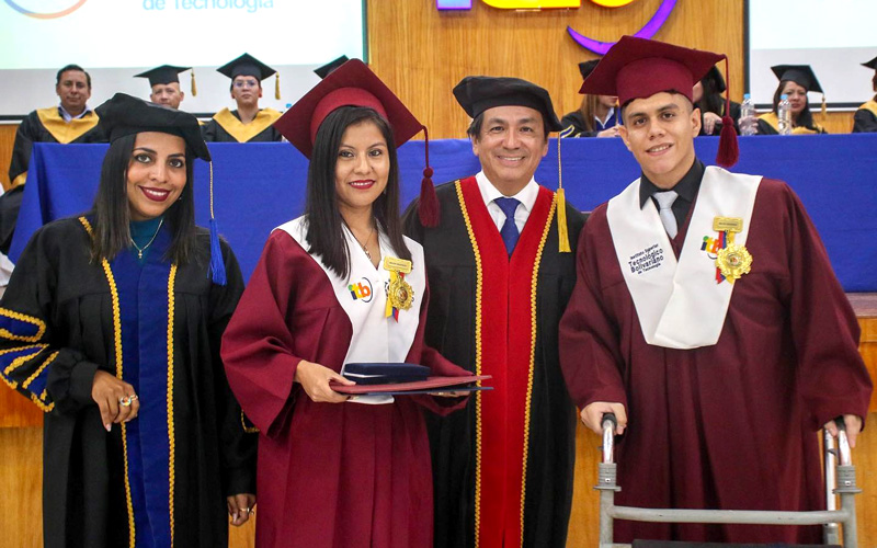 Revive los mejores momentos de la segunda jornada de incorporación de los estudiantes de la Facultad de Ciencias Empresariales