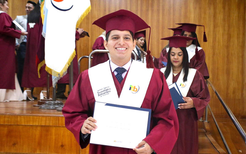 Revive los mejores momentos de la segunda jornada de incorporación de los estudiantes de la Facultad de Ciencias Empresariales