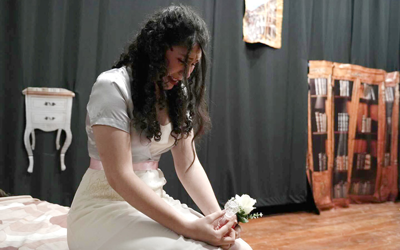 Gran estreno de la obra teatral: "El alma en los labios"