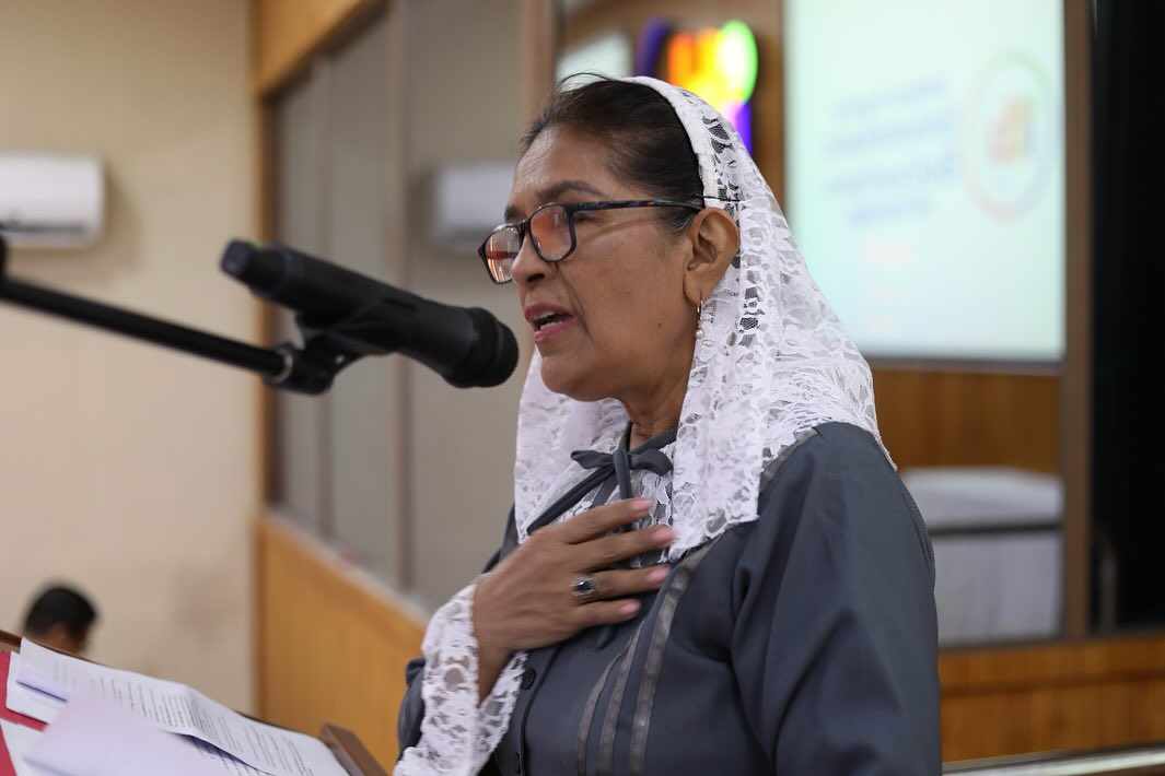 Trigésima Quinta Imposición de Cofias y Distintivos a estudiantes de Enfermería