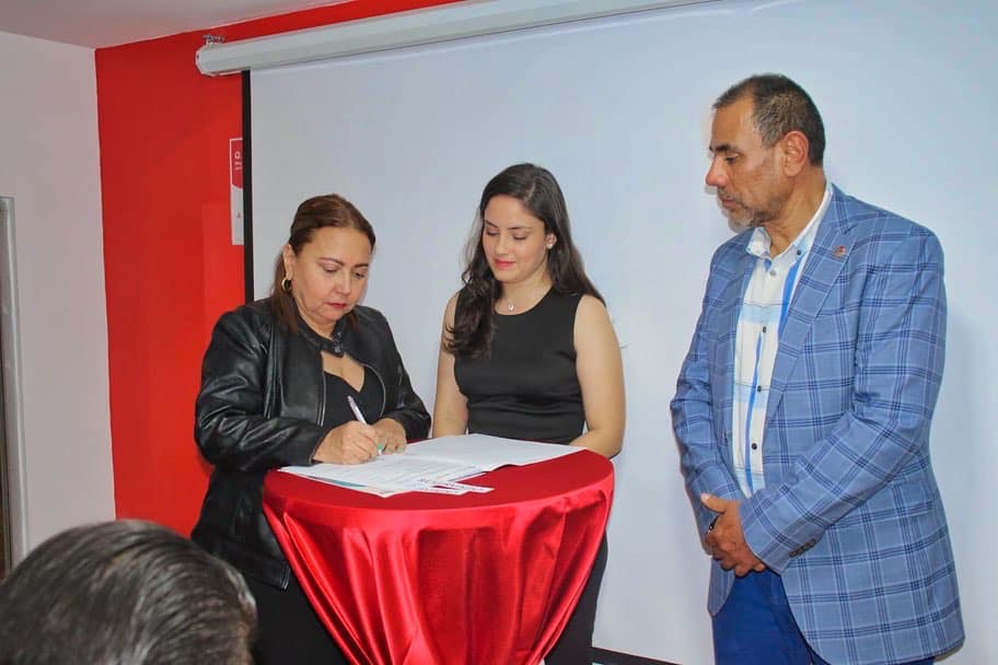 UBE, ITB y Buckingham inauguran oficinas en Quito