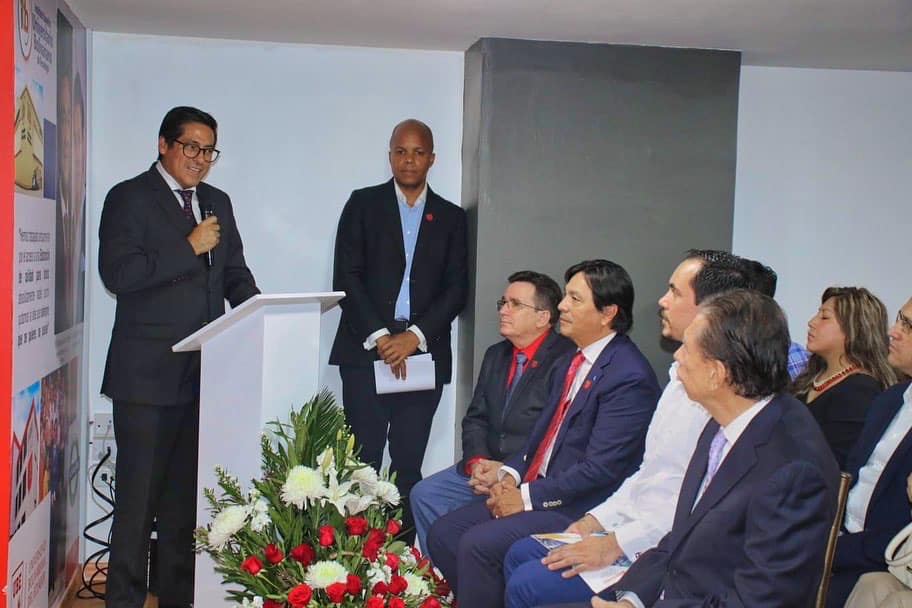 UBE, ITB y Buckingham inauguran oficinas en Quito