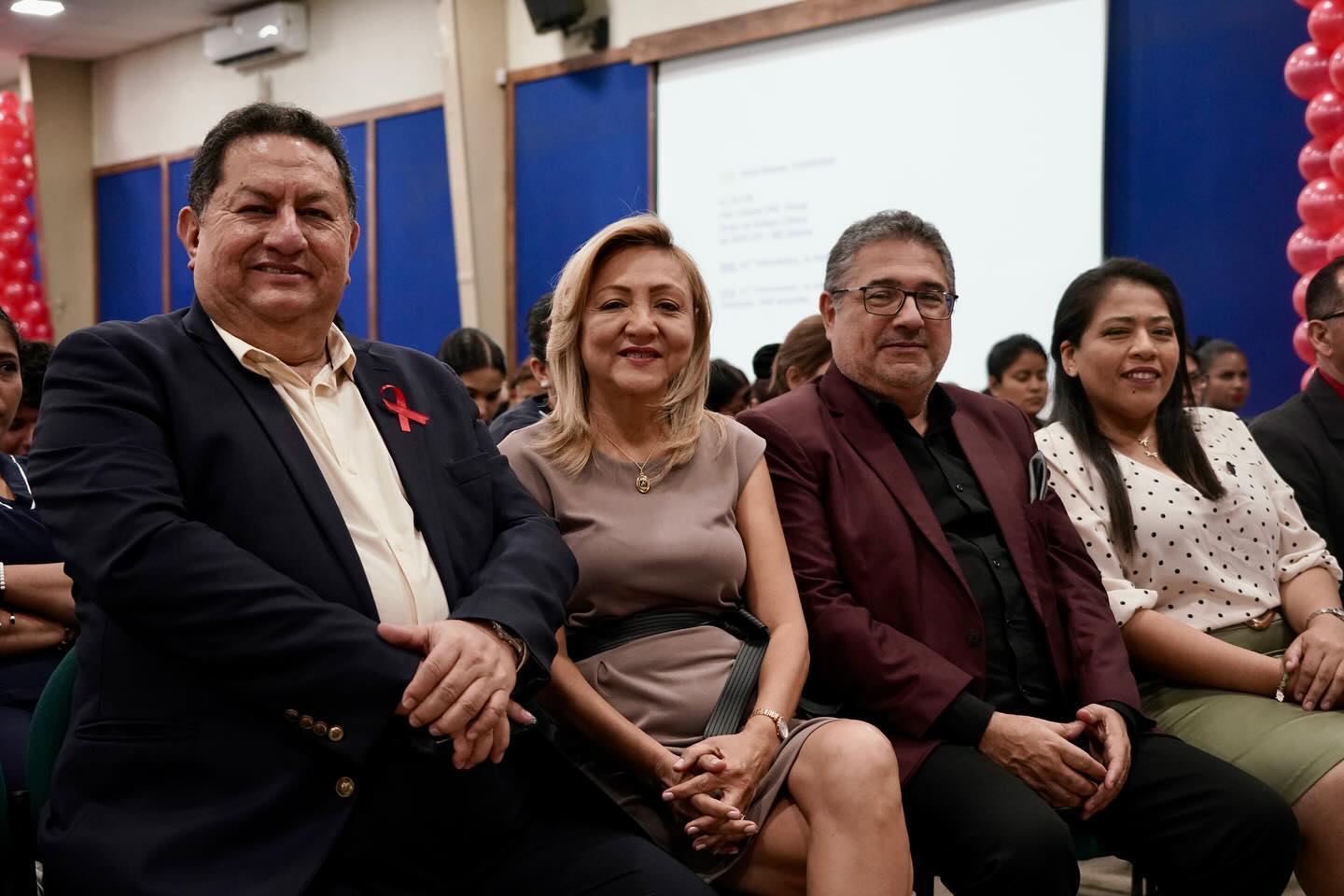 Comunidad bolivariana conmemora el Día Mundial de la Lucha contra el VIH/SIDA