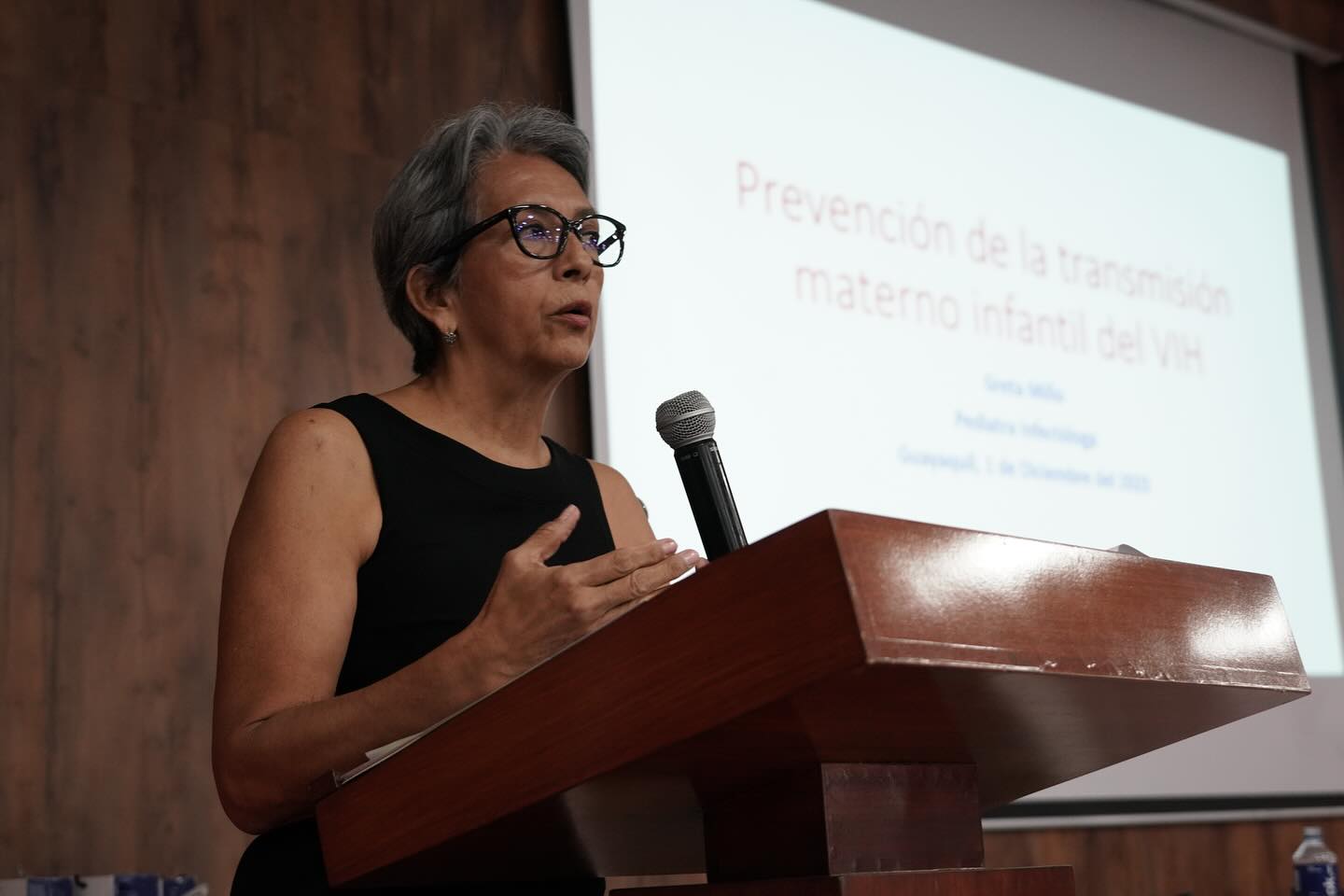 Comunidad bolivariana conmemora el Día Mundial de la Lucha contra el VIH/SIDA