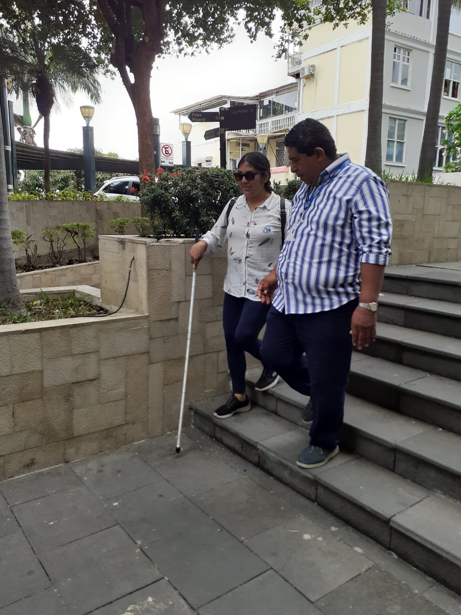 ITB realiza circuito turístico con personas no videntes