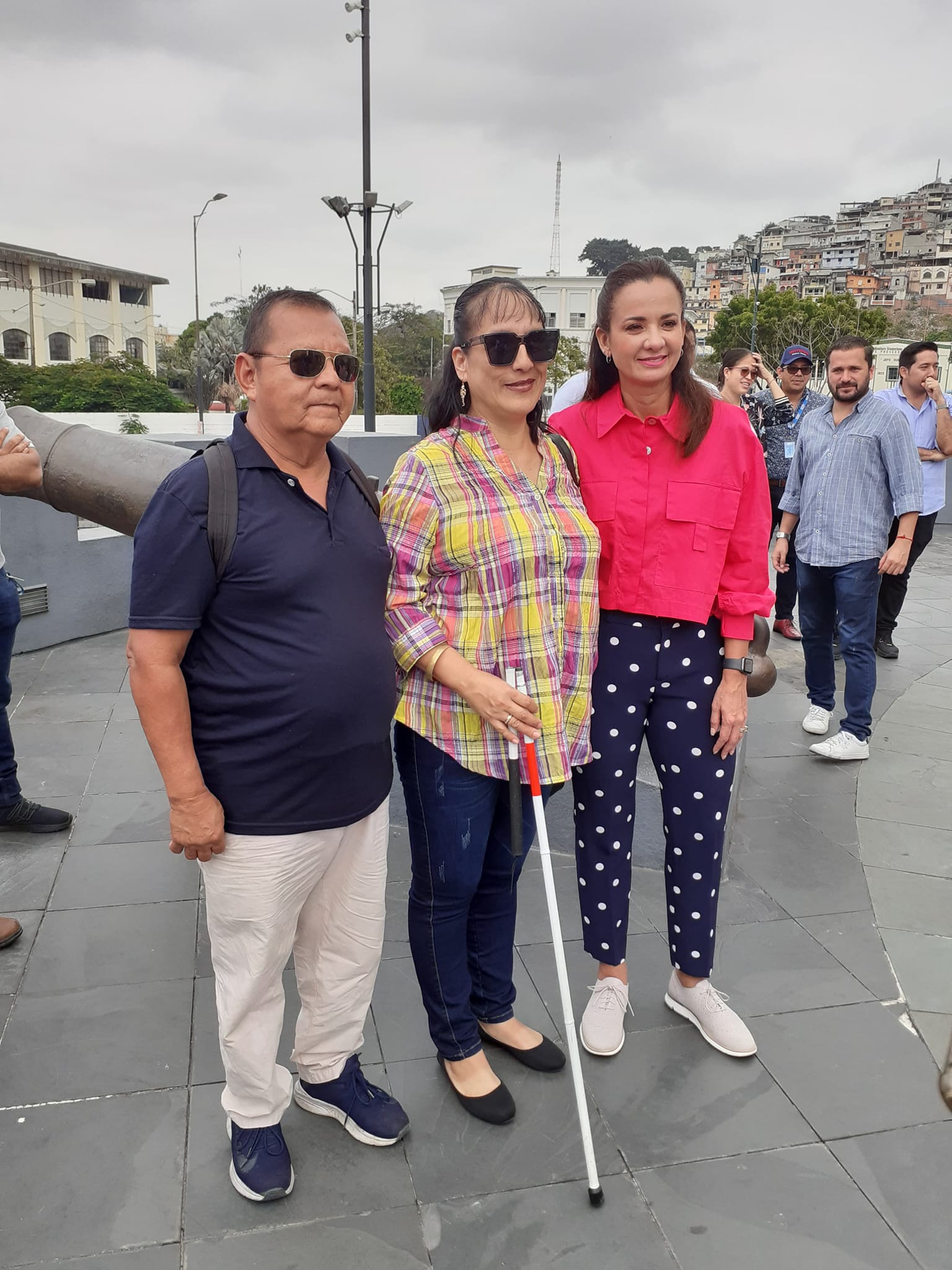 ITB realiza circuito turístico con personas no videntes