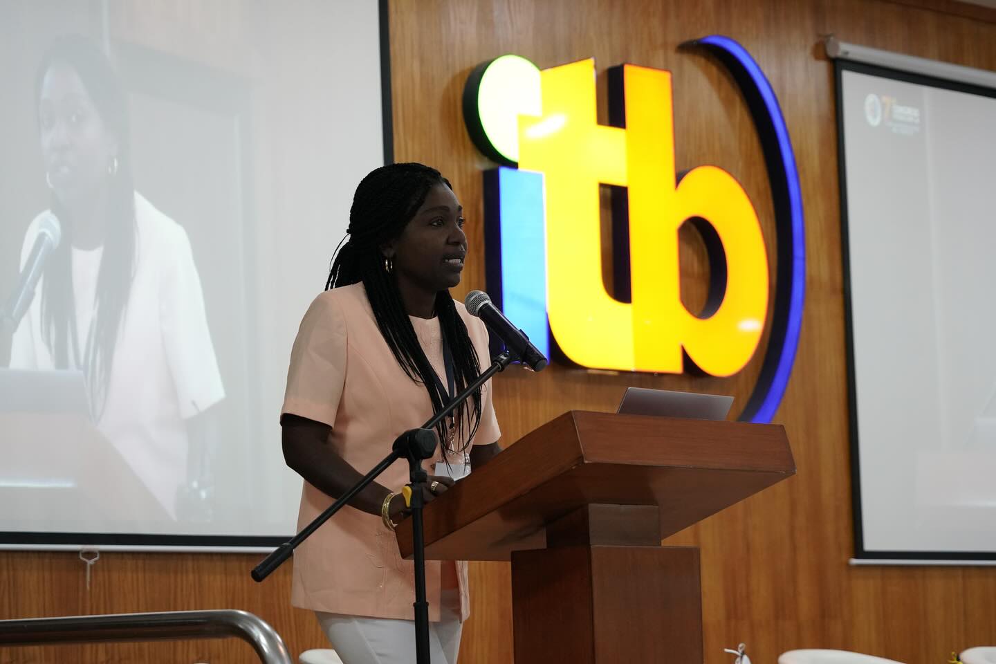 Más de 1500 asistentes durante el segundo día del VII Congreso Internacional de Ciencias Pedagógicas.