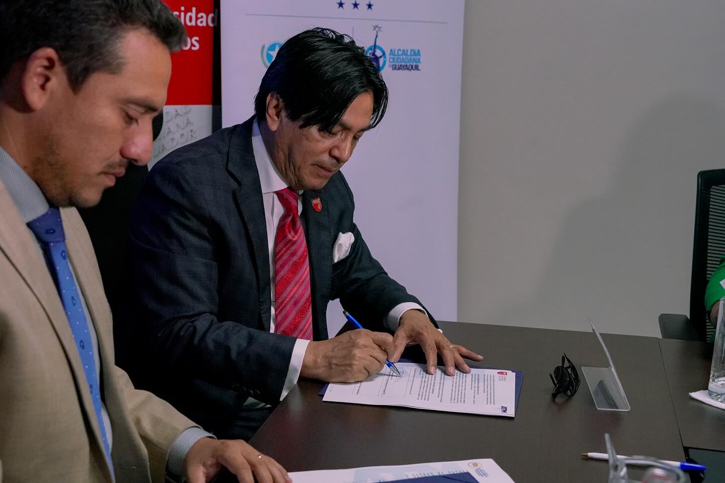  ITB y ATM firman convenio para impulsar profesionalización en tránsito y movilidad.