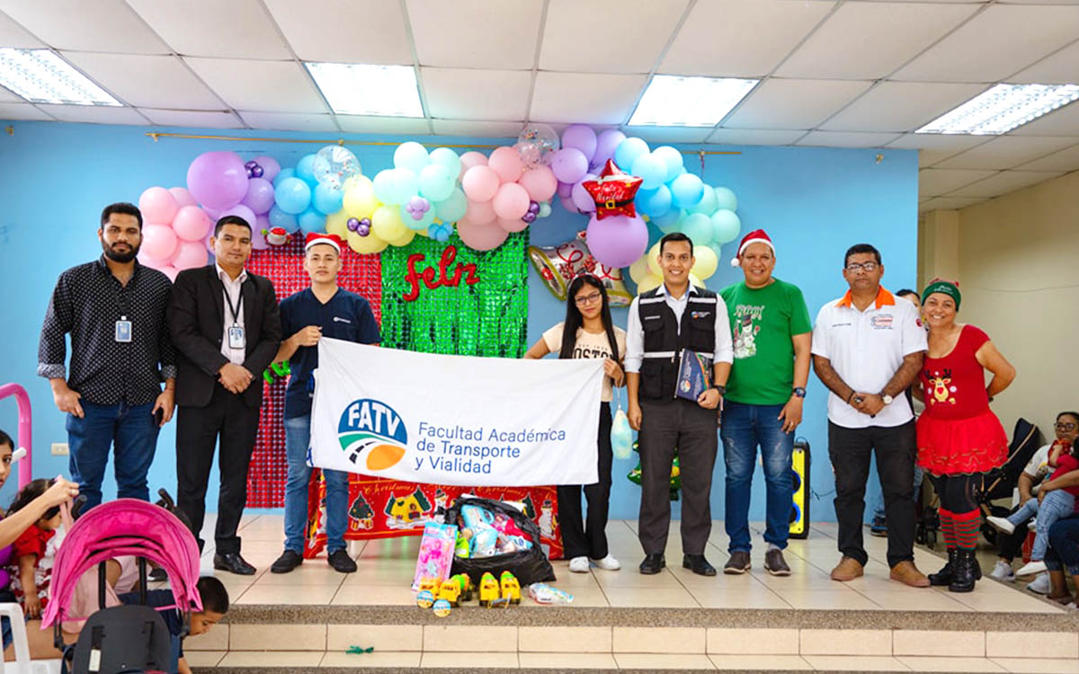 Facultad del ITB agasaja a niños de sectores vulnerables. 