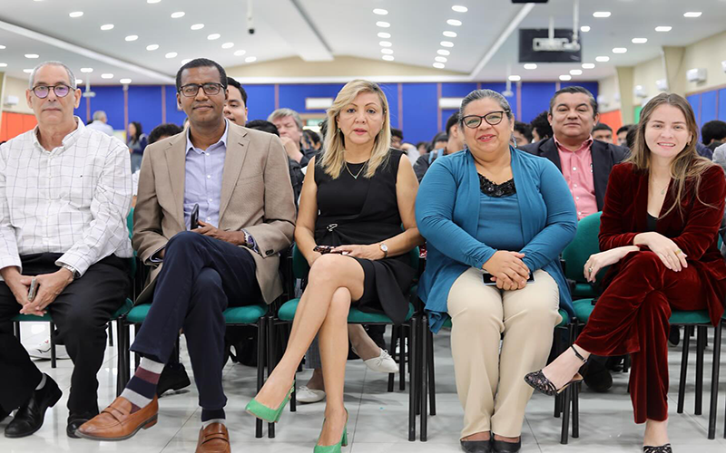 Éxito total en “Diálogo: La lucha contra los GDO y los Decretos 110 y 111”