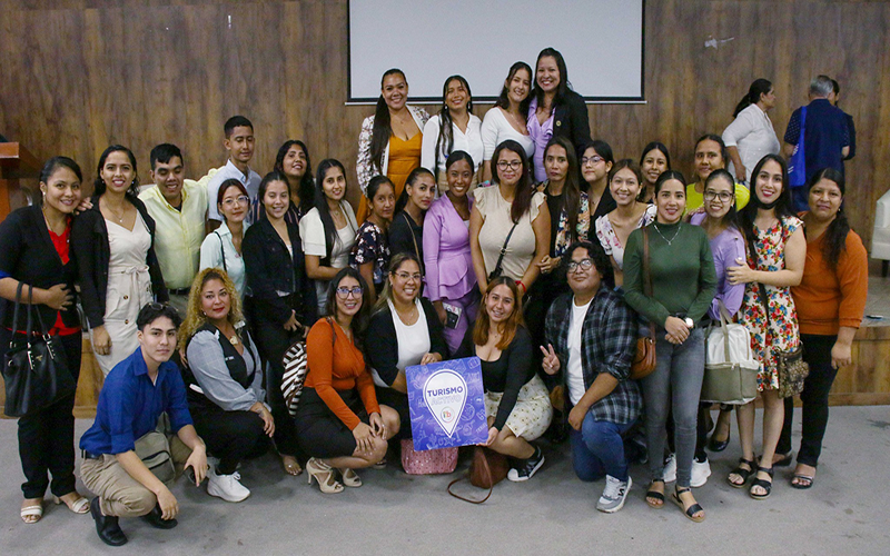 Éxito rotundo en el Conversatorio "Desafíos 2024 del Guía de Turismo y Galardón a la Excelencia Segunda Edición" 