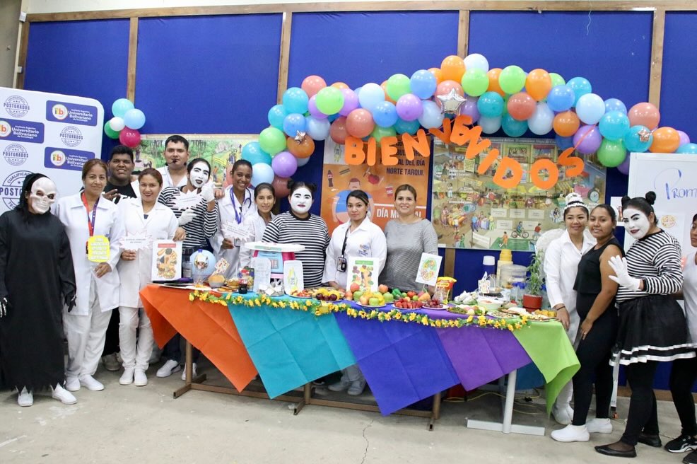 Más de 200 asistentes en el conversatorio sobre Obesidad en el siglo XXI.