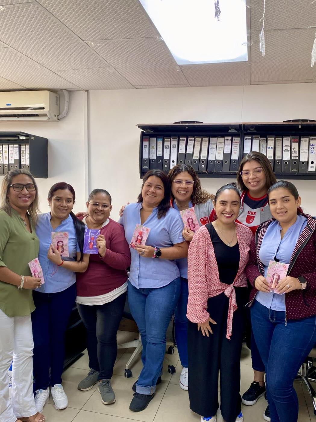 ¡Homenajeando a las Mujeres del ITB en su Día Especial! 