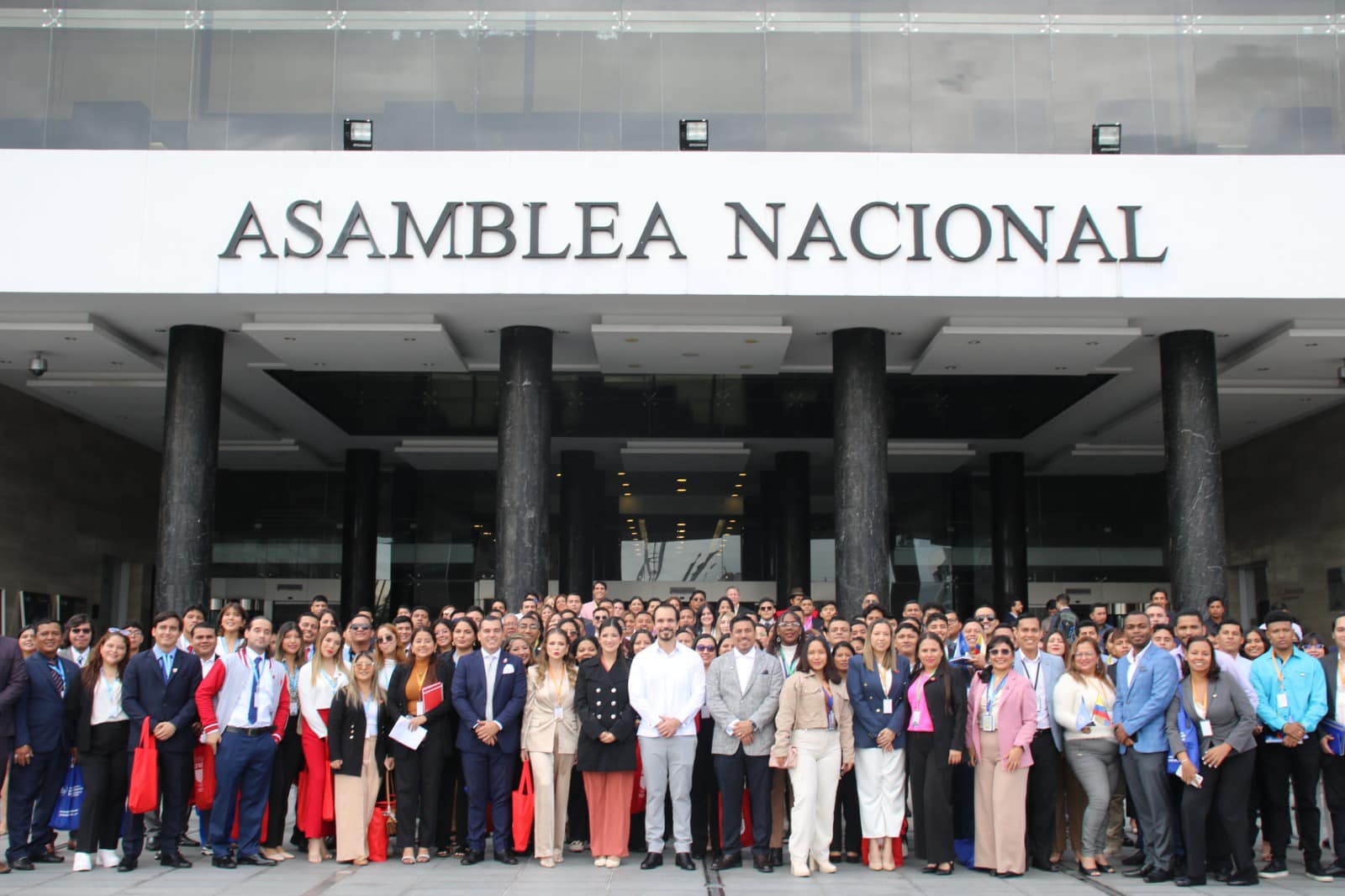 ITB y UBE se tomaron la Asamblea Nacional.