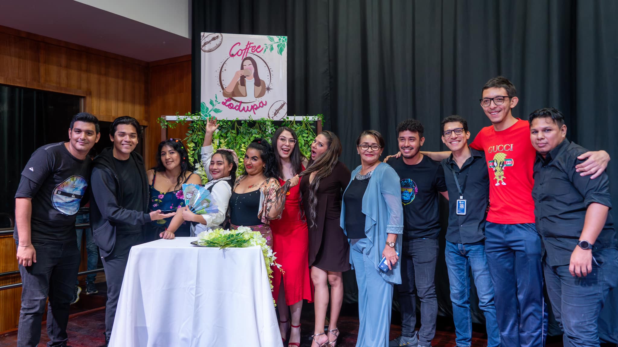 Todo un éxito la primera función de teatro "Empoderadas"