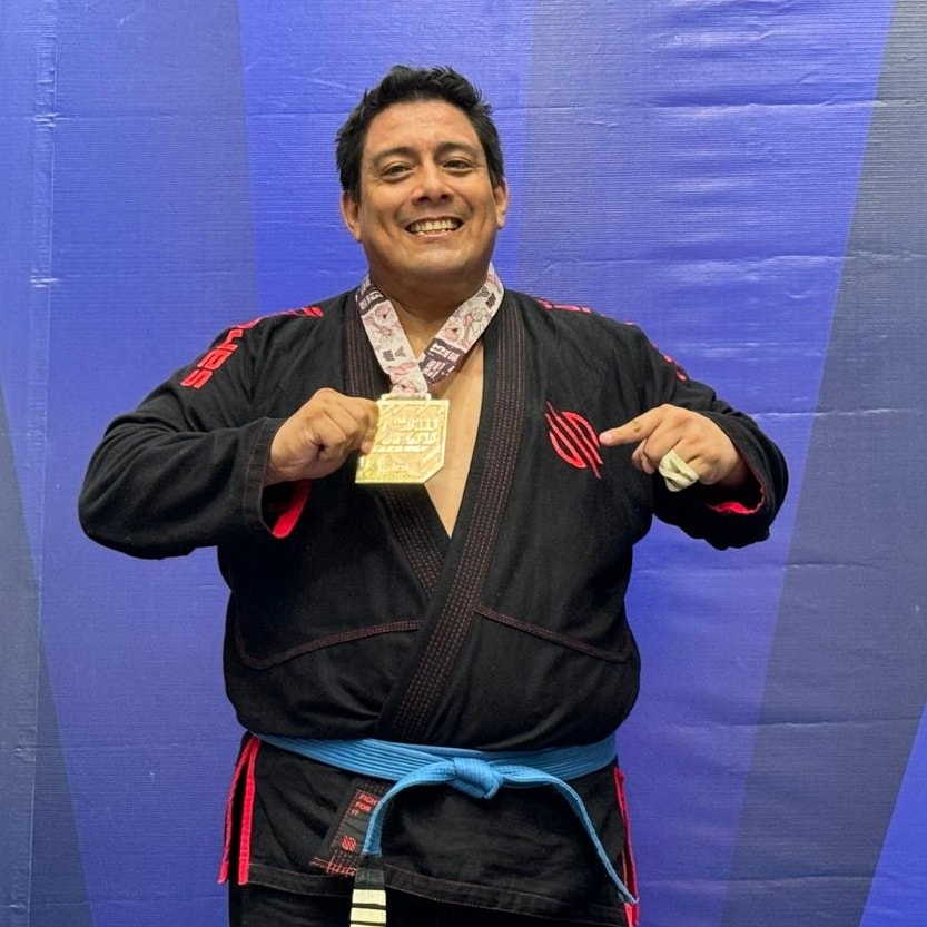 Estudiante del ITB gana medallas en Campeonato Jiu Jitsu League