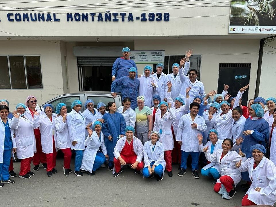 Estudiantes de Podología realizan brigadas gratuitas en Santa Elena