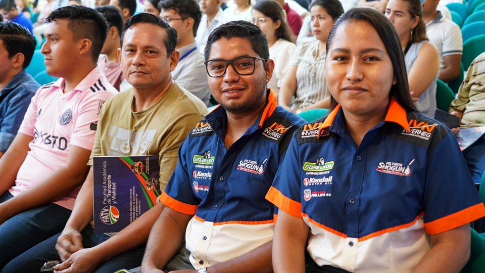 II Simposio Internacional de Profesionales Automotrices.