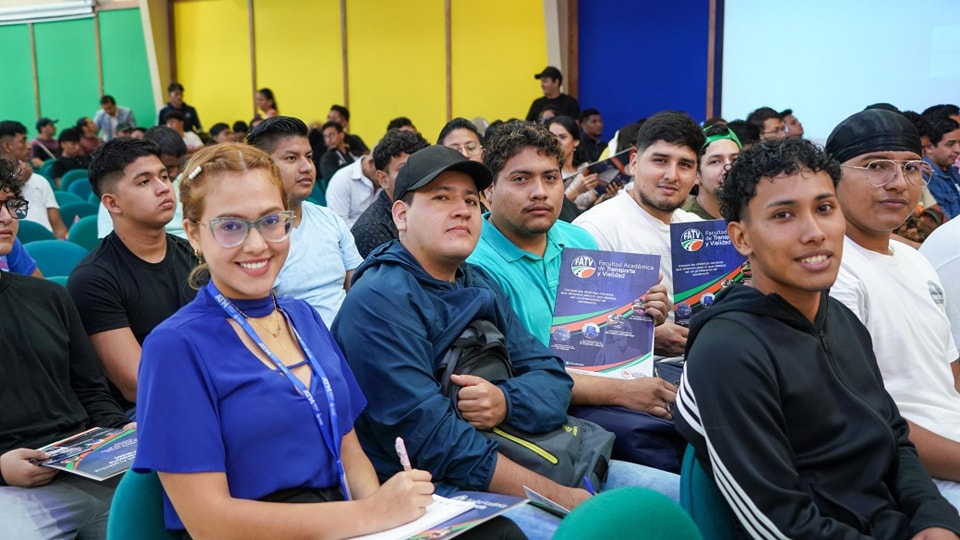 II Simposio Internacional de Profesionales Automotrices.