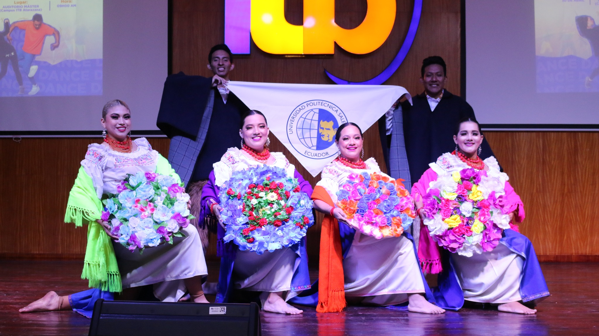 Más de 200 espectadores disfrutaron del Primer Festival de Danza "Mi Universidad en Movimiento"