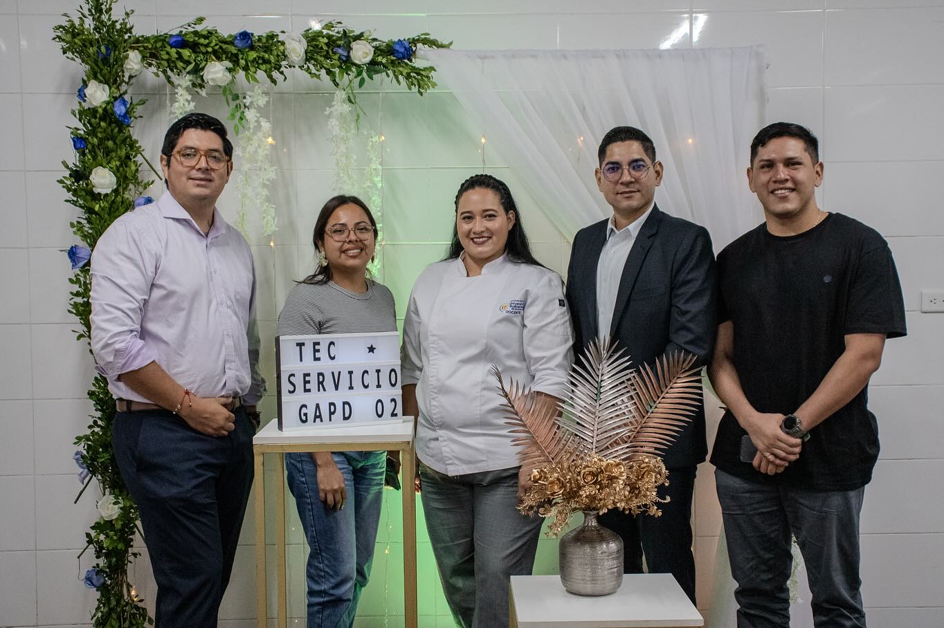 Estudiantes de Gastronomía culminan con éxito el examen de Técnicas de Servicio